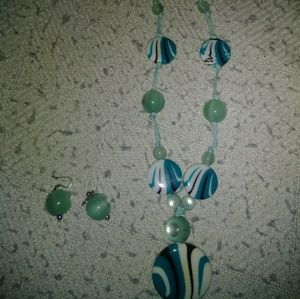 Blue black and white necklace with earrings set